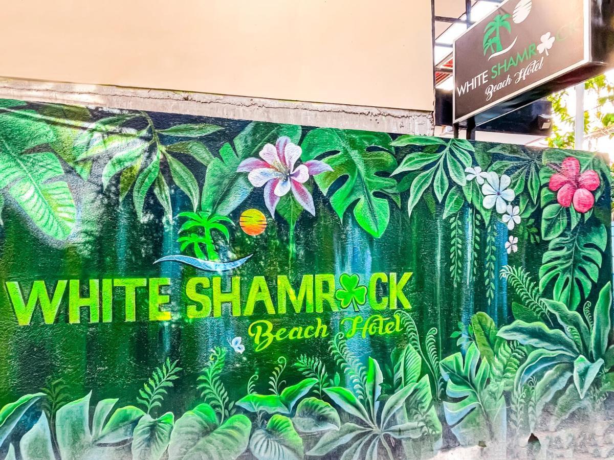 White Shamrock Beach Hotel Balabag  エクステリア 写真